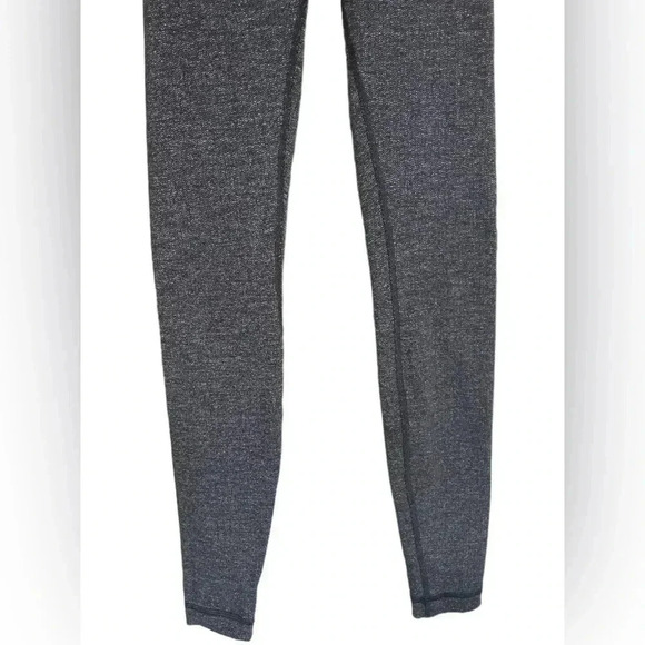 Lululemon Women's High-Rise Tight Knit Leggings Size 2 Gray - Picture 4 of 8
